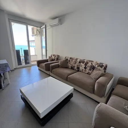 Paulo Kune Appartement