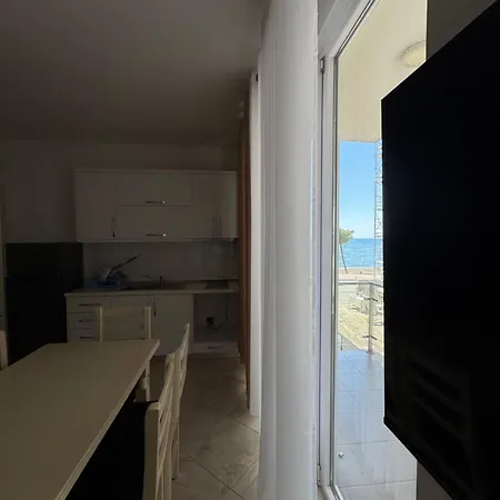 Apartman Paulo Kune Shëngjin