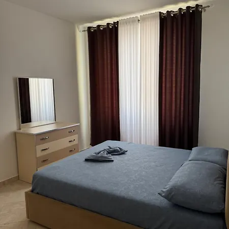 Appartement Paulo Kune
