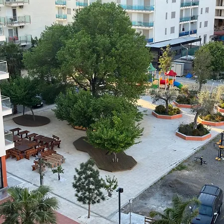 Paulo Kune Apartman *